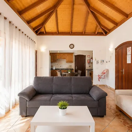 Brisa Del Mar 13 Villa
